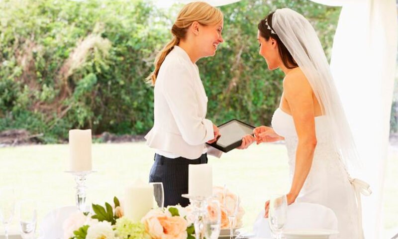 Cómo elegir el wedding planner perfecto para tu boda: consejos útiles